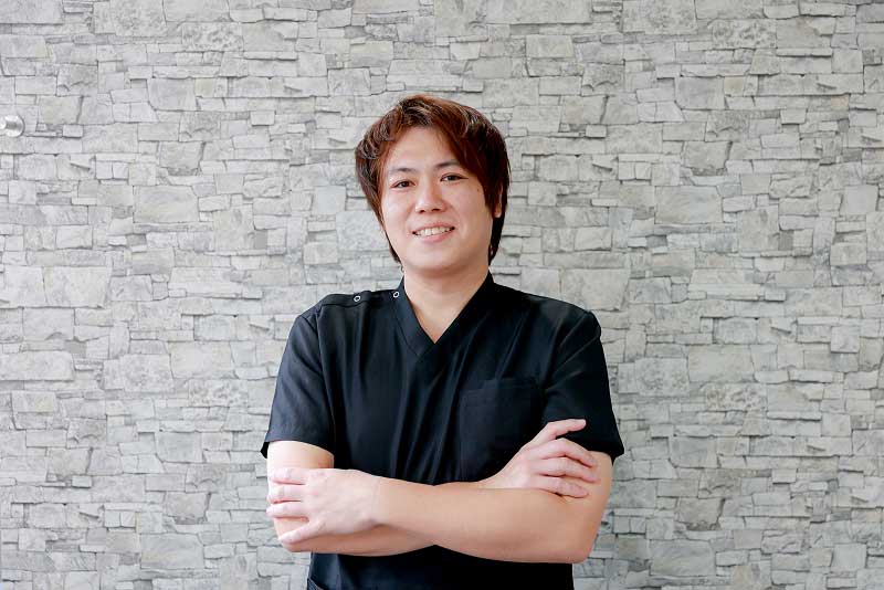 歯科医師 沖殿 知彦